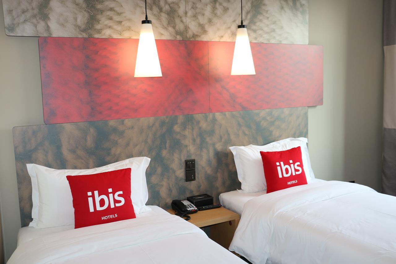 Ibis Shanghai North The Bund Zhoujiazui Road Luaran gambar